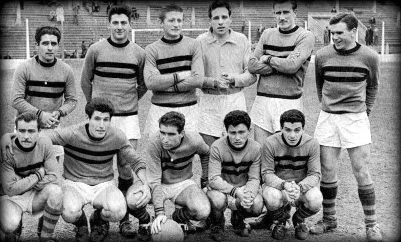 Foto historica del plantel de Nueva Chicago de 1958, patrimonio de la memoria torera